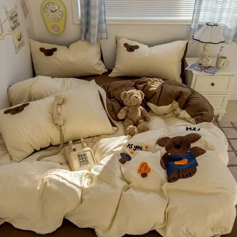 2025 new student cartoon washed cotton towel embroidered three or four-piece set bed sheet quilt cover mattress bedding Y250819