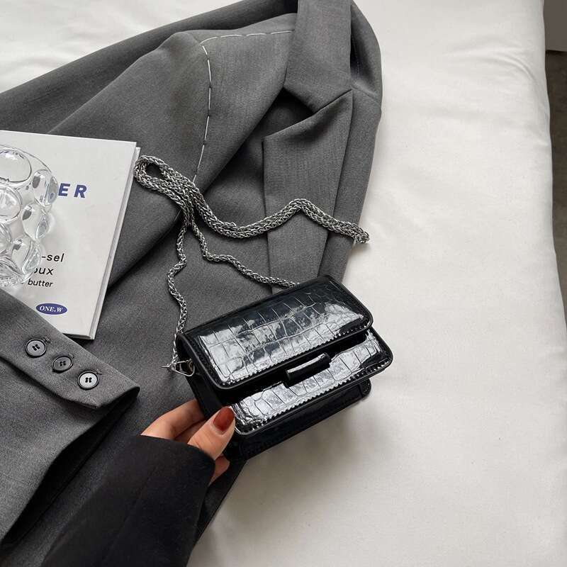 Textured Trendy Small Bags 2025 Summer Stylish Designer Bags Chain Crossbody Fashionable Mini Square Bag