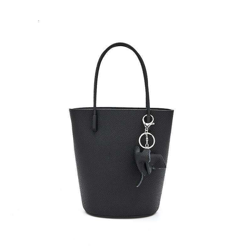 New Fashion Simple Handbag Single Shoulder Bucket Korean Style Cowhide Crossbody Genuine Leather Women's Bag designer bag B5