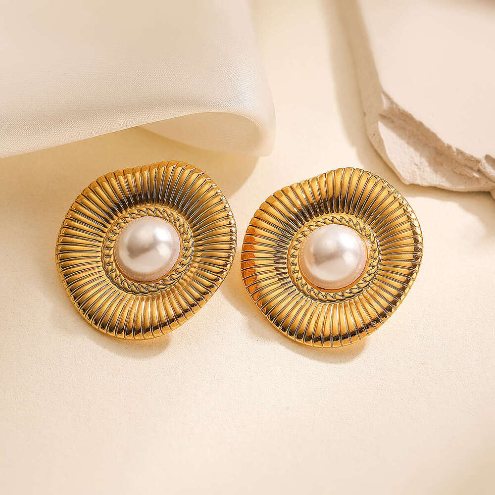 Hot-Selling Gold-Plated Geometric Flower Stainless Steel Earrings for Women, Niche Simple Designer Ear Jewelry