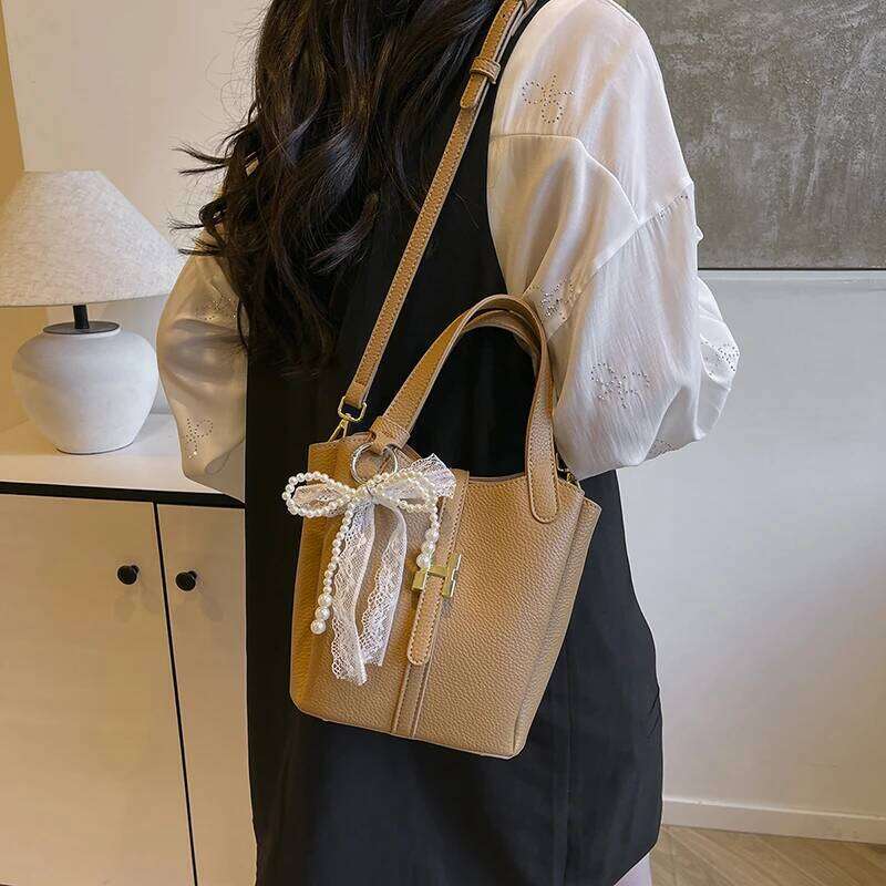 High End Messenger Purse Bag Crossbody Handbag Women Letter Paris Vintage