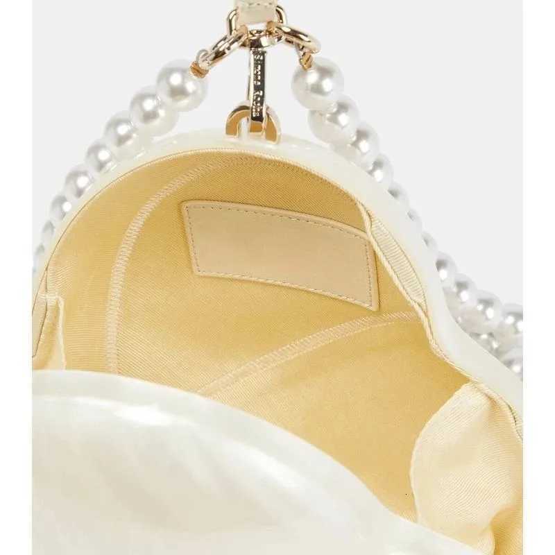 Heart Shaped Evening Bag Female 2024 New Acrylic Pearl Fashion Trend Handbag High-Grade Wedding Party Lovely Mini Purse Clutch Y250819