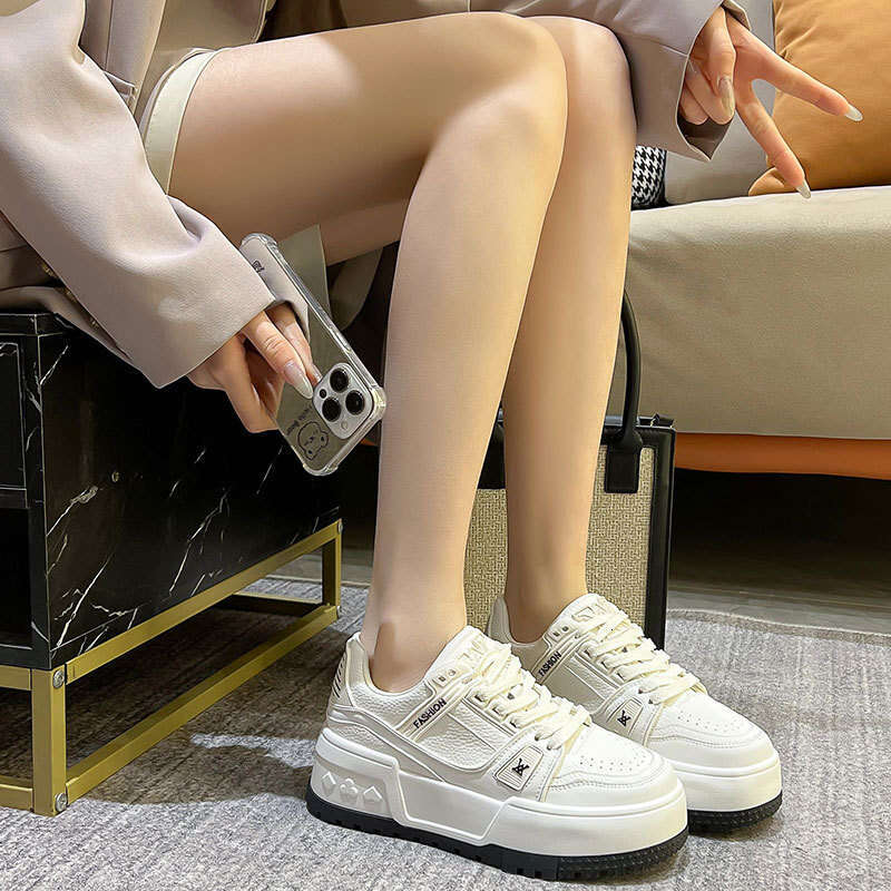 2025 Spring Genuine Leather Women's New Platform Sole Height Increasing Casual Versatile Ins Internet Celebrity Panda Shoes