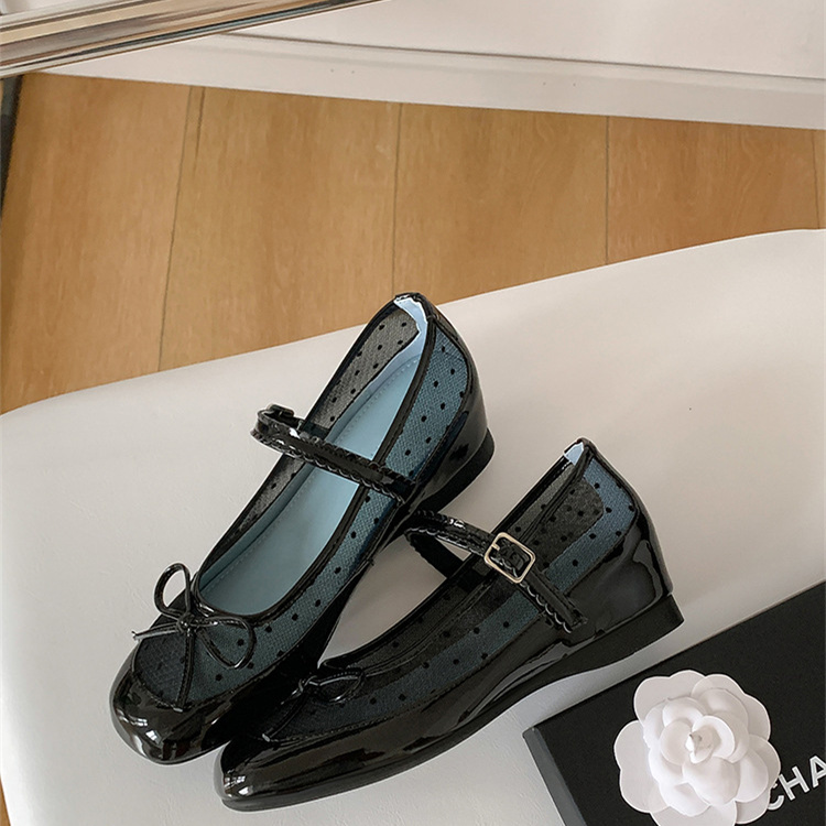 new Free delivery designer Women board shoes Casual sports shoes for women lightweight breathable and comfortable