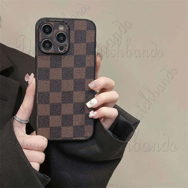 iPhone Case Designer Phone Cases for iPhone 17 Pro Max Case 16Plus 16Pro 15 Pro Max 14 13 12 Pro 11 15 Plus 14 Plus XR Case Fashion Leather Embossing 