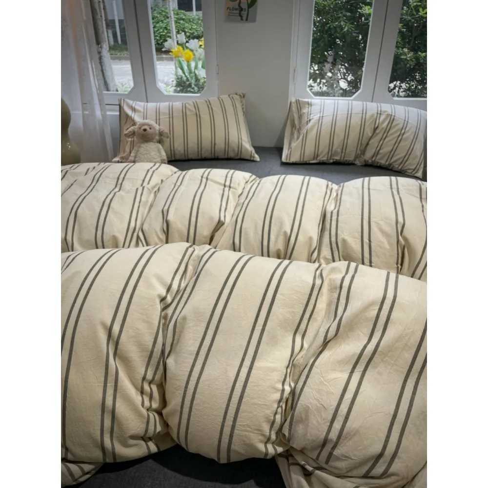 Reversible Striped Duvet Cover 3pcs Home Bedding SetGeometric Lines Comforter Cover Polyester Quilt Cover with 2 cases Y250819