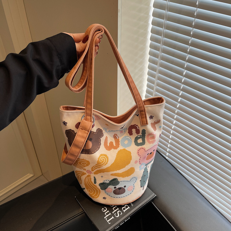 Autumn New Women s Shoulder Bag Minimalist Art Women s Bucket Bag New Cute Cartoon New Women s Crossbody Bag Printed Casual Personality Autumn New Des