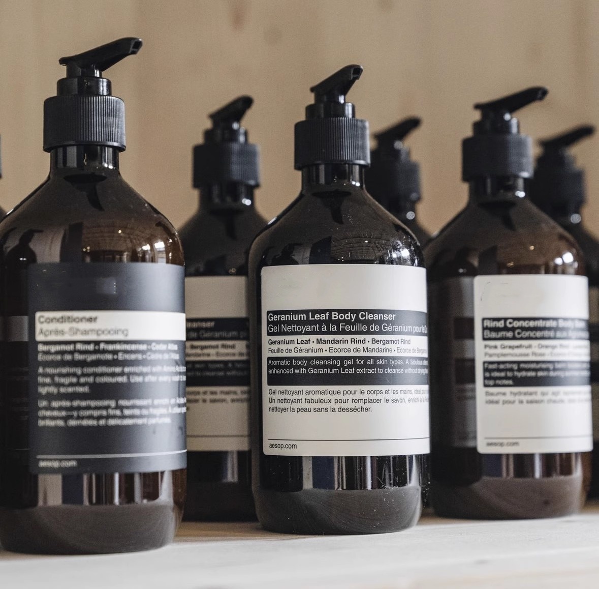 Aromatic hand sanitizer scrub exfoliating moisturizing hand cream 500ML