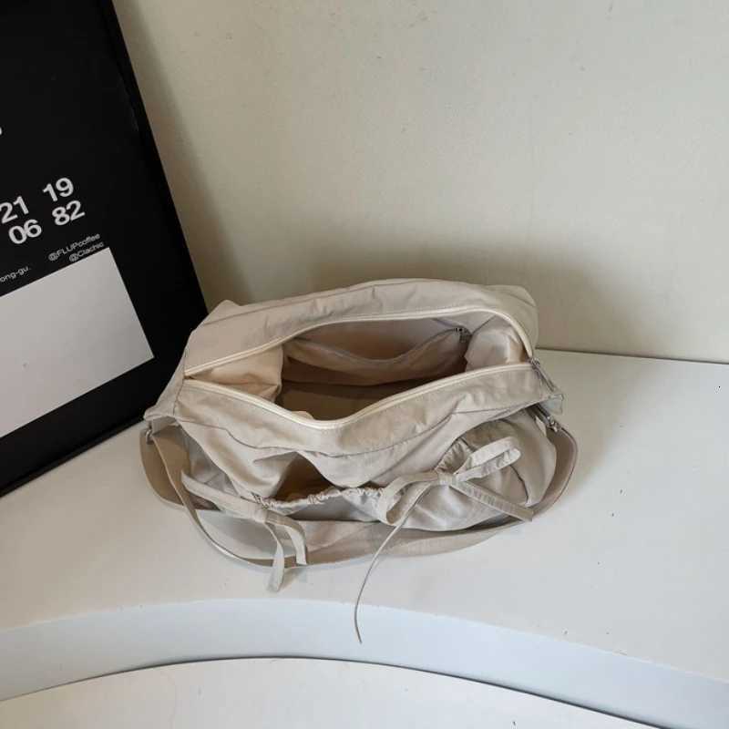 Solid Color Ruched Design Ladies Nylon Cloth Shoulder Bags Large Capacity Female Crossbody Bag Sweet Bow Strap Womens Handbags Y250819