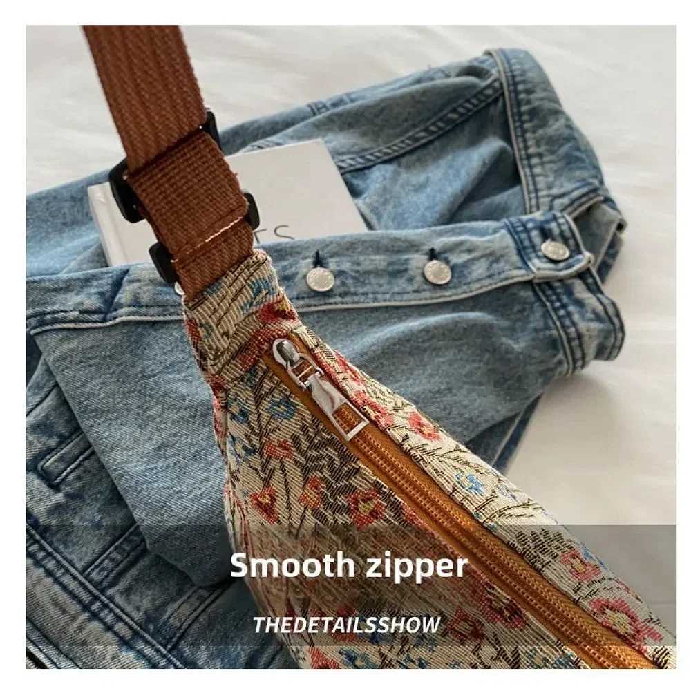 Womens Underarm Bags Autumn Trendy New Oil Painting Shoulder Bag Cute Simple Handbags And Purses Female Travel Small Totes Y250819