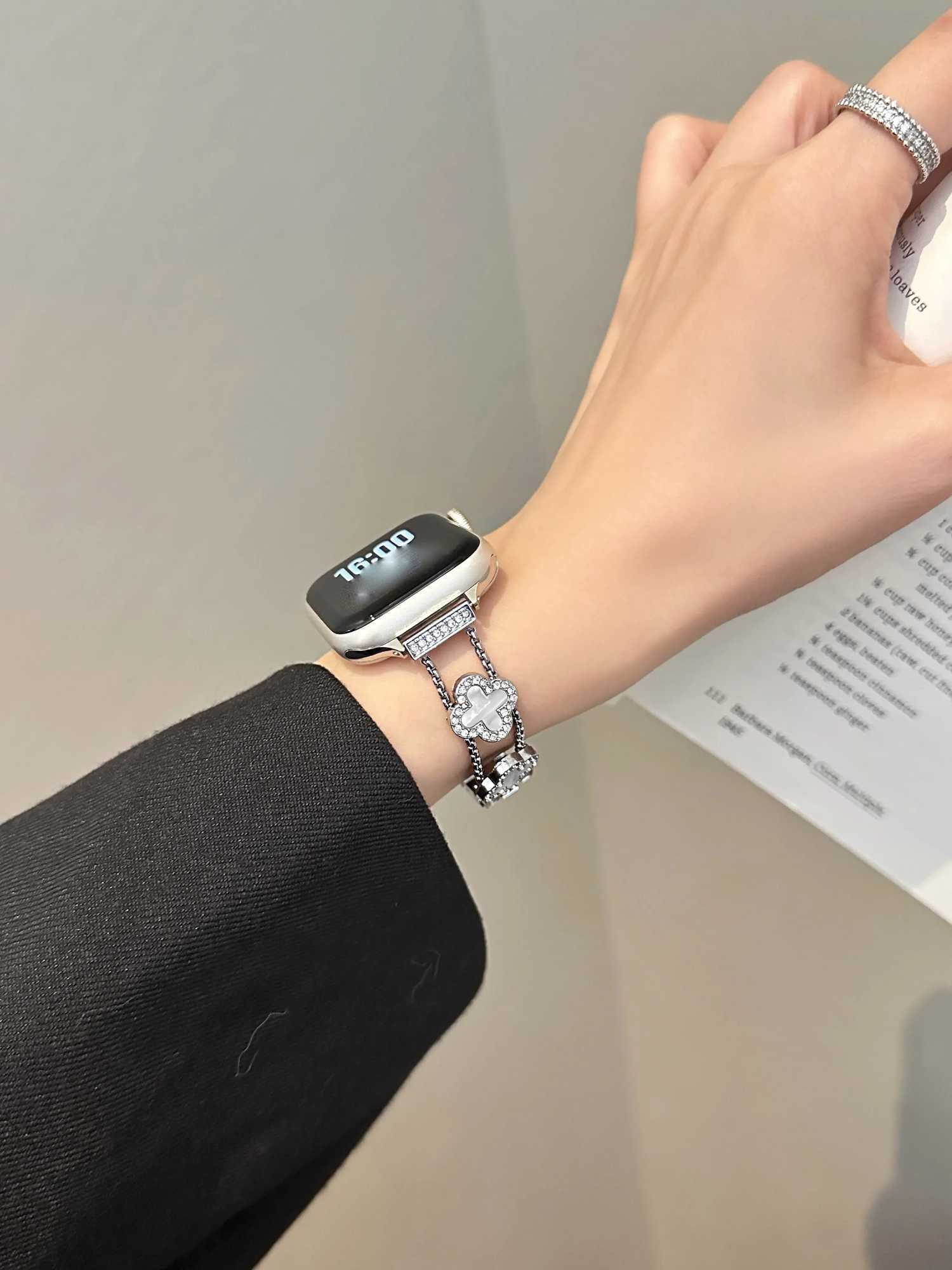 Stainless Steel Bracelet Link For Watch Band Series 8/7/6/10 40mm 41mm 38mm 42mm 44mm 45mm 46mm Strap Y250820