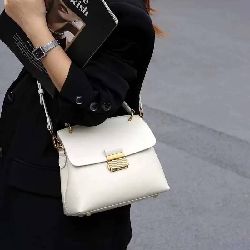 Vintage cow Leather women handbags quality Messenger satchels fashion Commuter shoulder crossbody bag lady solid color high-quality