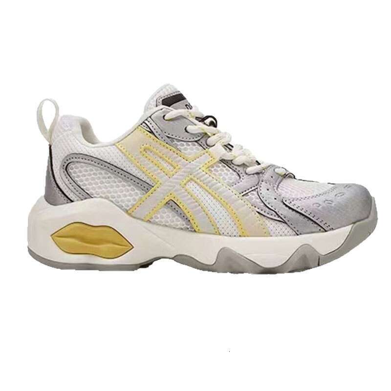 2025 Summer New Breathable Thick-Soled Height-Increasing Dad Shoes for Women with Slanted Toe Mesh Smiley Face Design Versatile Sneakers Ins