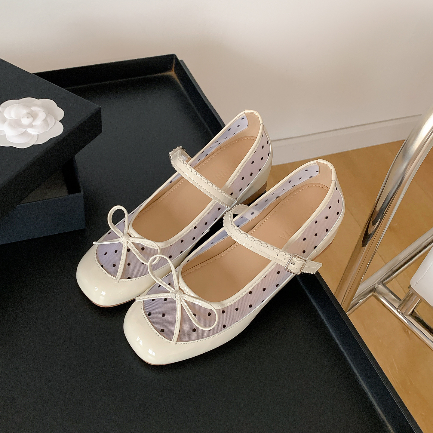 new Free delivery designer Women board shoes Casual sports shoes for women lightweight breathable and comfortable