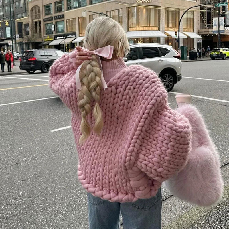 New autumn and winter lazy pink short knitted thick thread sweater design cardigan jacket loose top