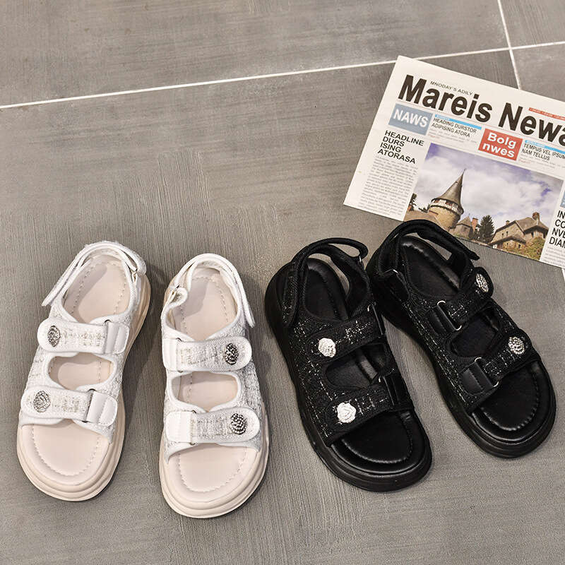 2023 Summer Shoes Beach Casual Party Fashion Versatile Thick-Soled Sandals Women's Factory Direct