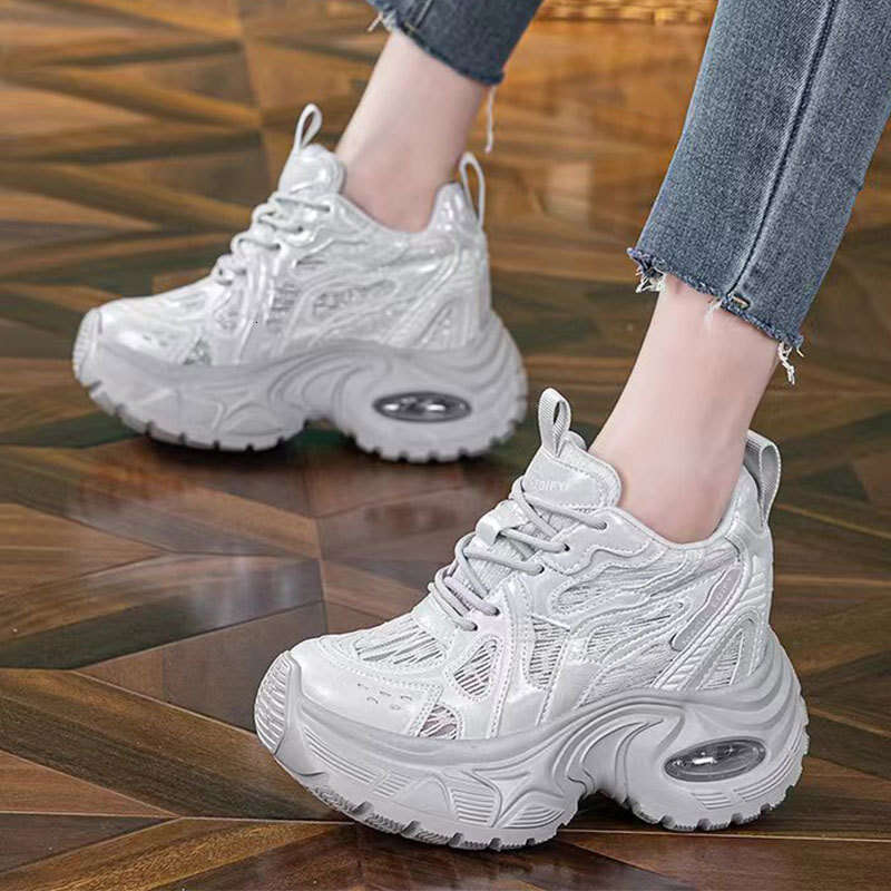 Summer Autumn Hollow Breathable Mesh 2025 New Ins Style Small Size Instant Height Increase 11cm Versatile Cushioned Dad Shoes