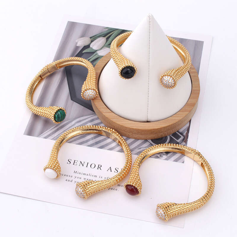 Alternative Black Onyx Elegant U-Shaped Bracelet Inlaid with White Mother-of-Pearl Malachite Red Agate Personality Jewelry