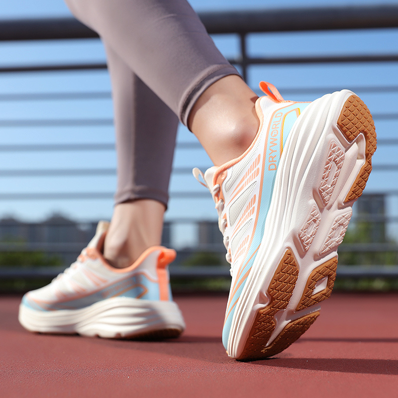 new free shipping designer Running Shoes high quality outdoor trainer casual Height Increasing classic sport shoes for woman and men black green orang