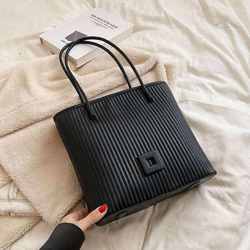 Bucket Minimalist Tote Designer Bags Large Capacity 2025 New Fashion Texture Shoulder Versatile Women's Bag