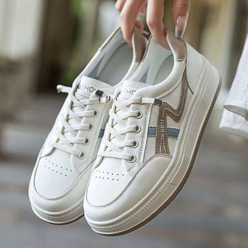 2025 New Summer Autumn Thick-Soled Dad for Women, Leather Surface, Breathable, Soft Sole, Lightweight, Versatile, Casual Sports, Forrest Gump Shoes