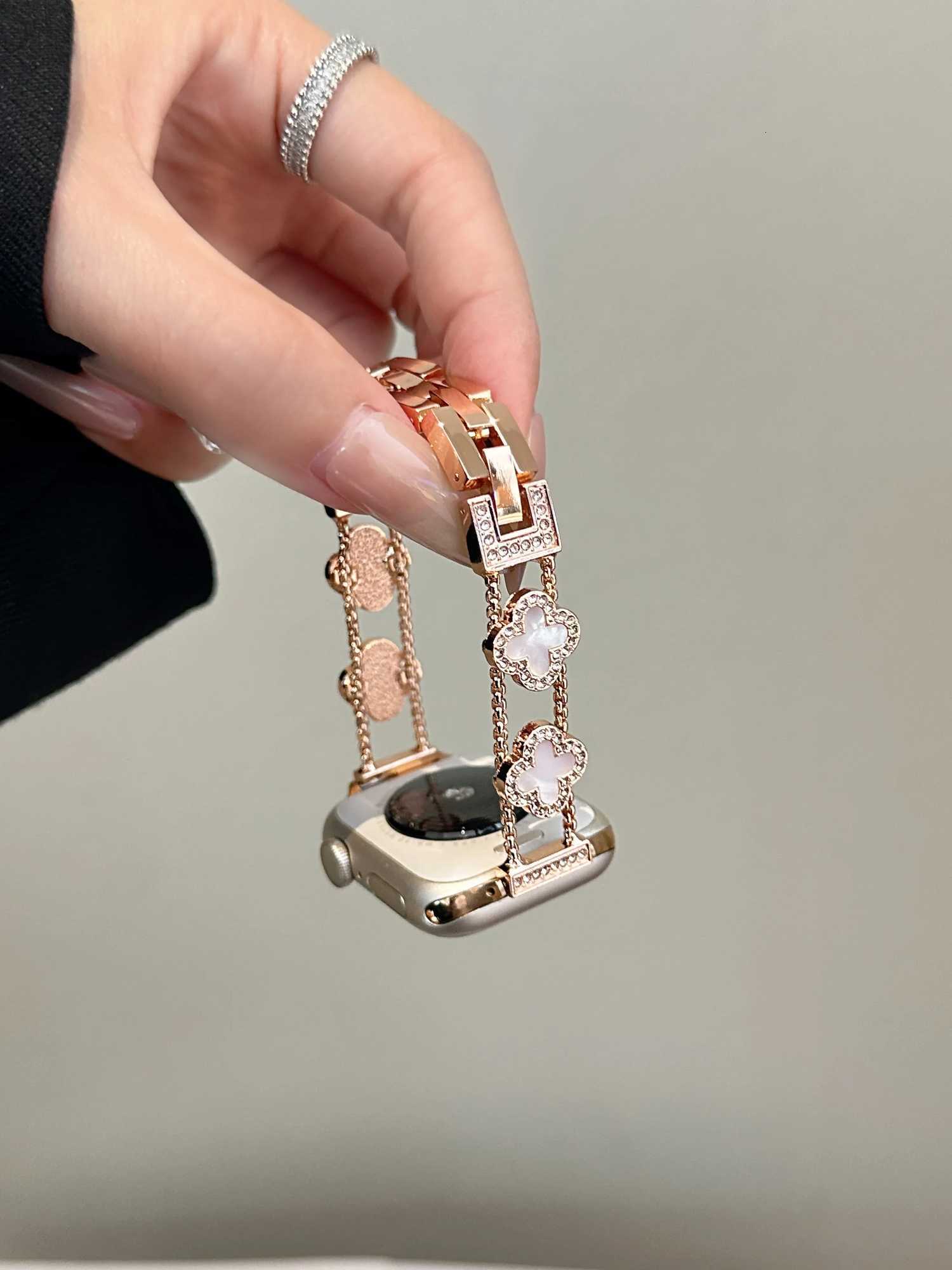 Stainless Steel Bracelet Link For Watch Band Series 8/7/6/10 40mm 41mm 38mm 42mm 44mm 45mm 46mm Strap Y250820