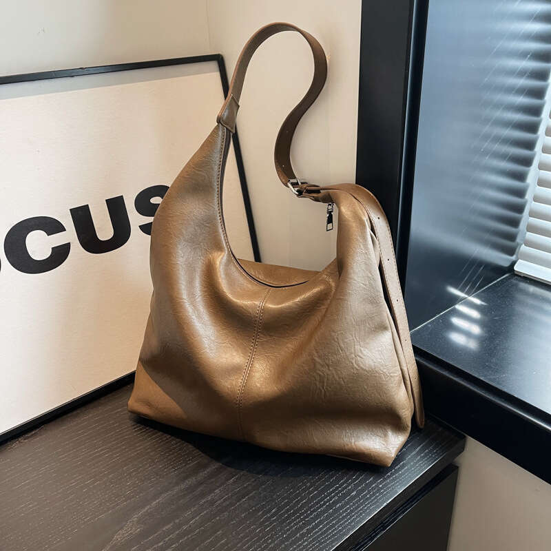 Textured Soft Designer Bags Leather Capacity Tote for Women 2025 New Autumn Commuter Shoulder Crossbody Large Bag