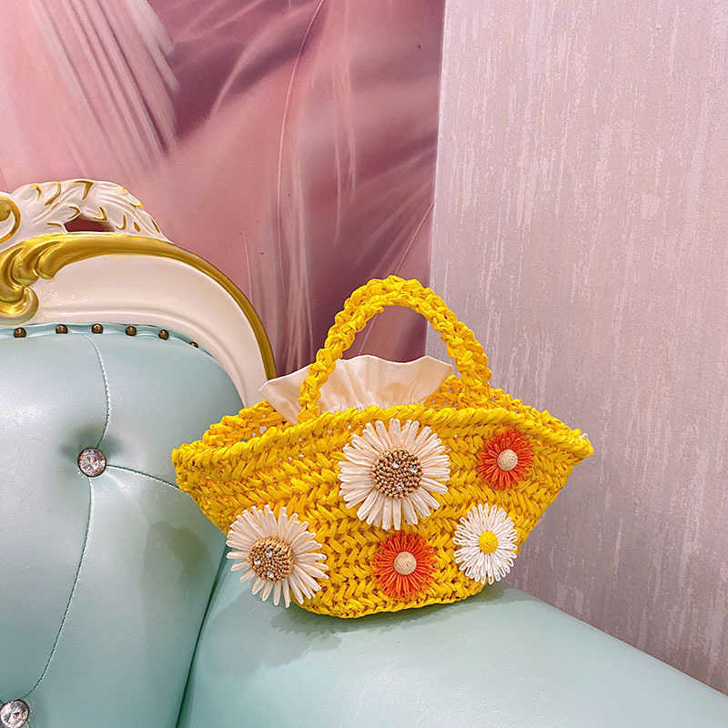 Cute and energetic handmade woven embroidered handbag with floral patterns, large capacity, casual and versatile, fashionable vacation handbag