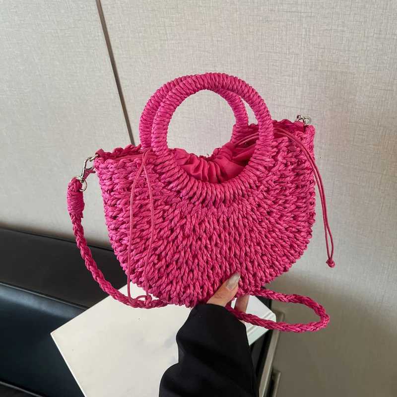 Handwoven Straw Rattan Half-Moon Beach Handbag Large Capacity Women Summer Hollow Out Crossbody Shoulder Bag Y250819