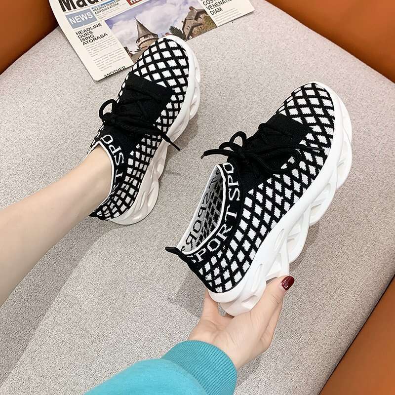 2023 Spring New Fashion Stretch Fabric Sock Casual Women's Shoes Fly Knit Breathable