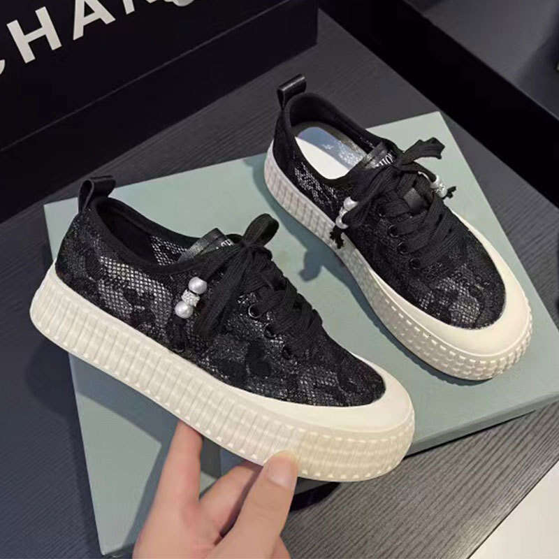 2025 Summer New Breathable Fisherman Shoes for Women, Ins Style, Height Increasing, Soft Sole, Lace, Sports Casual, Beaded Hollow Sneakers