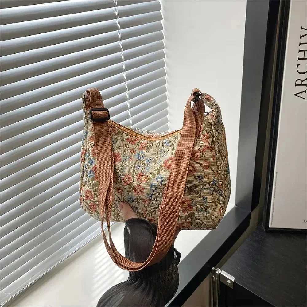 Womens Underarm Bags Autumn Trendy New Oil Painting Shoulder Bag Cute Simple Handbags And Purses Female Travel Small Totes Y250819