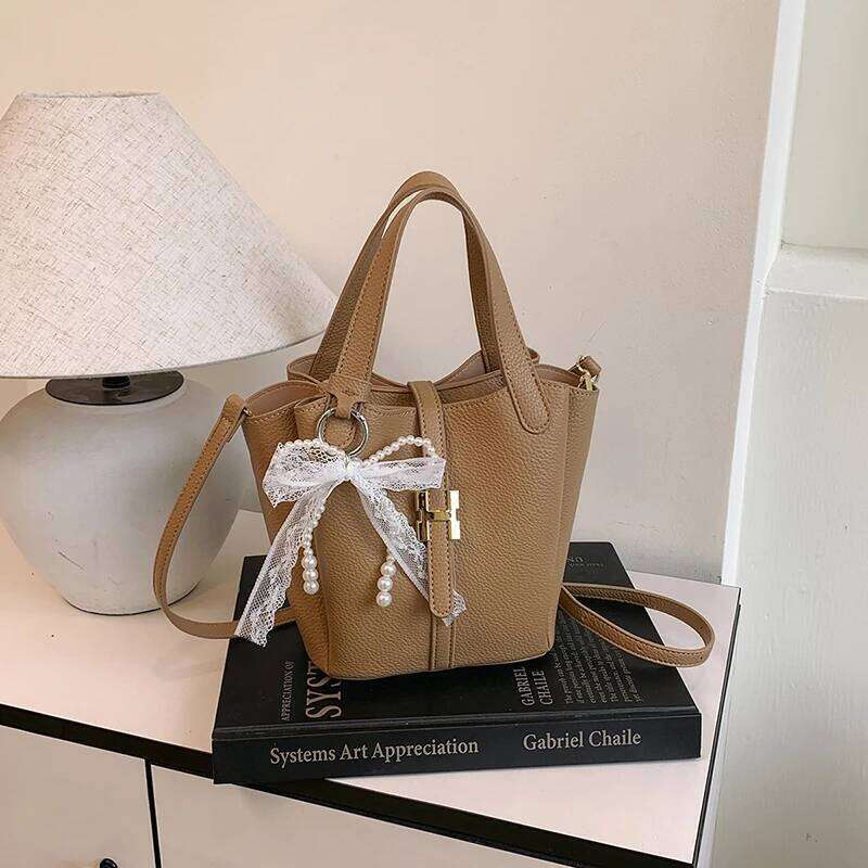 High End Messenger Purse Bag Crossbody Handbag Women Letter Paris Vintage