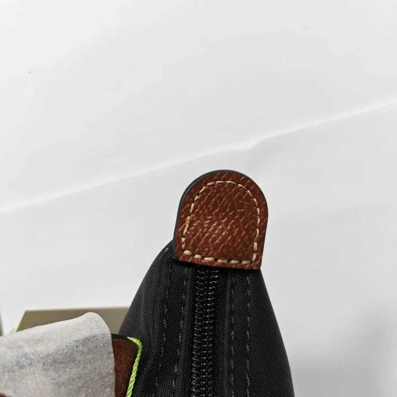 Haute qualit femmes Mini fourre-tout Sac nylon sans perforation une paule Sac bandoulire multifonctionnel printemps autom Y250819