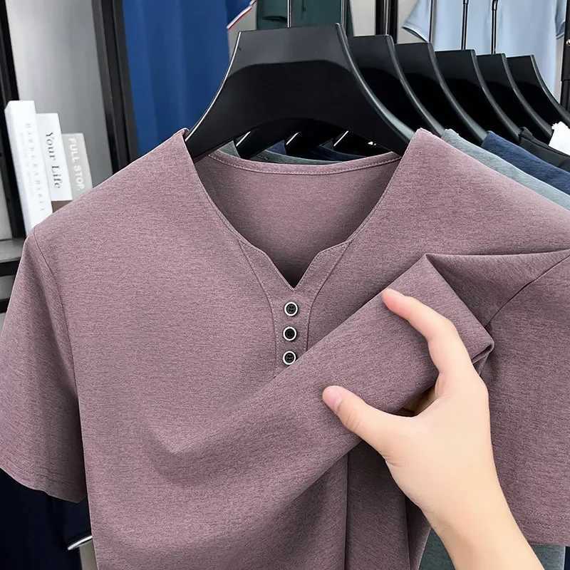 New Mens Casual and Fashionable Three Button V-neck Solid Color Short Sleeved T-shirt Summer Versatile Top Y250819