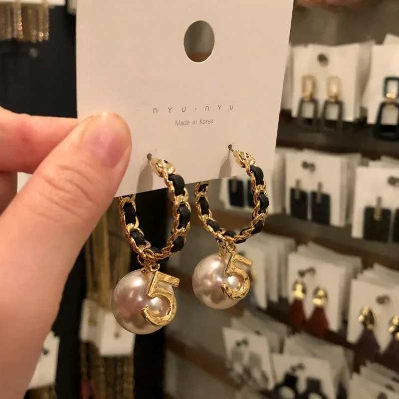 Big Pearl Earring for Fashion Women Leather Golden NO.5 Dangle Jewelry Earrings G250820a