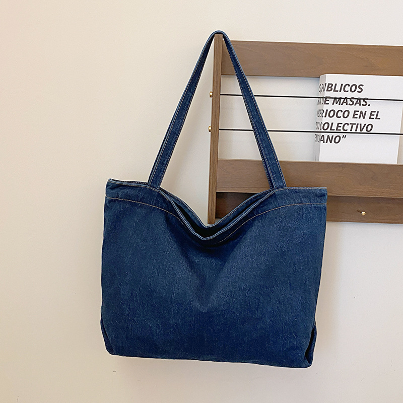 2025 Autumn New Large Capacity Solid Color Washed Cowboy Bag Student Commuter Shoulder Bag Women's Art Leisure Handbag Women's Crossbody Bag