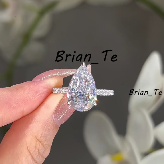 Elegant Wedding Ring 5ct Pear Cut Solitaire 14k White Gold VVS Moissanite Custom Engagement Ring for Women