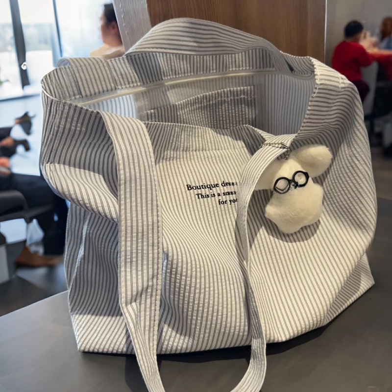 2025 Autumn Large Capacity Canvas Bag New Casual Stripe Lazy Simple Commuting Handbag Women's Shoulder Bag Women's Crossbody Bag Designer Ba