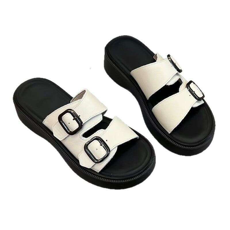 Women's Outdoor 2025 Summer New Matching Dress Thick Sole Beach Sandals High-End Fashionable Slippers