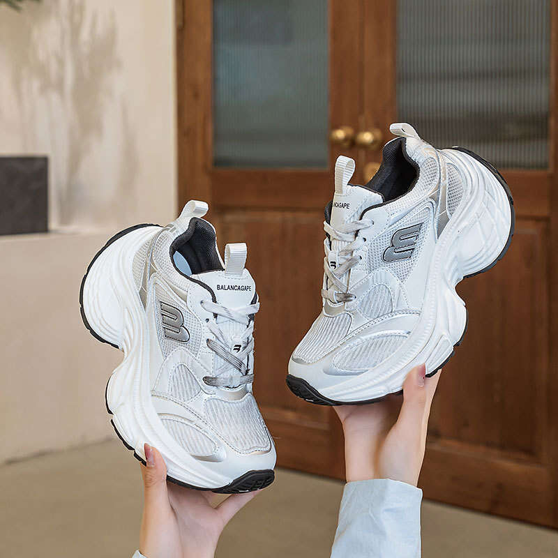 Platform Dad Sneakers for Women 2024 Summer New 10XL Height Increasing Zhao Lusi Same Style Casual Mesh Sports Shoes