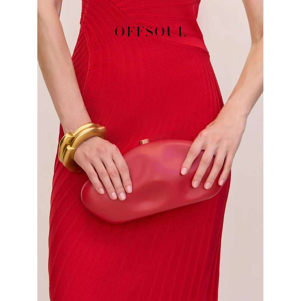The Sculptural Pebble Leather Handbag New Fashion Style from Europe and America It Is a Heavy-Duty Stone Evening Bag with