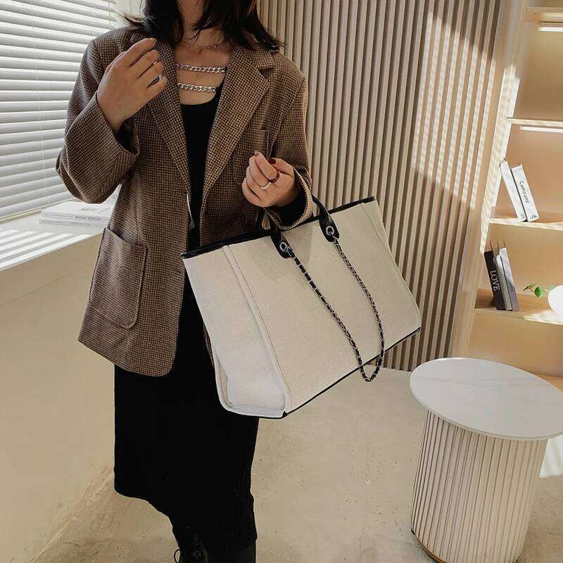 Women Tote Fashion Canvas Large Capacity Handbag Casual Chains Shoulder Bags Ladies Big Messenger Shopping Bag