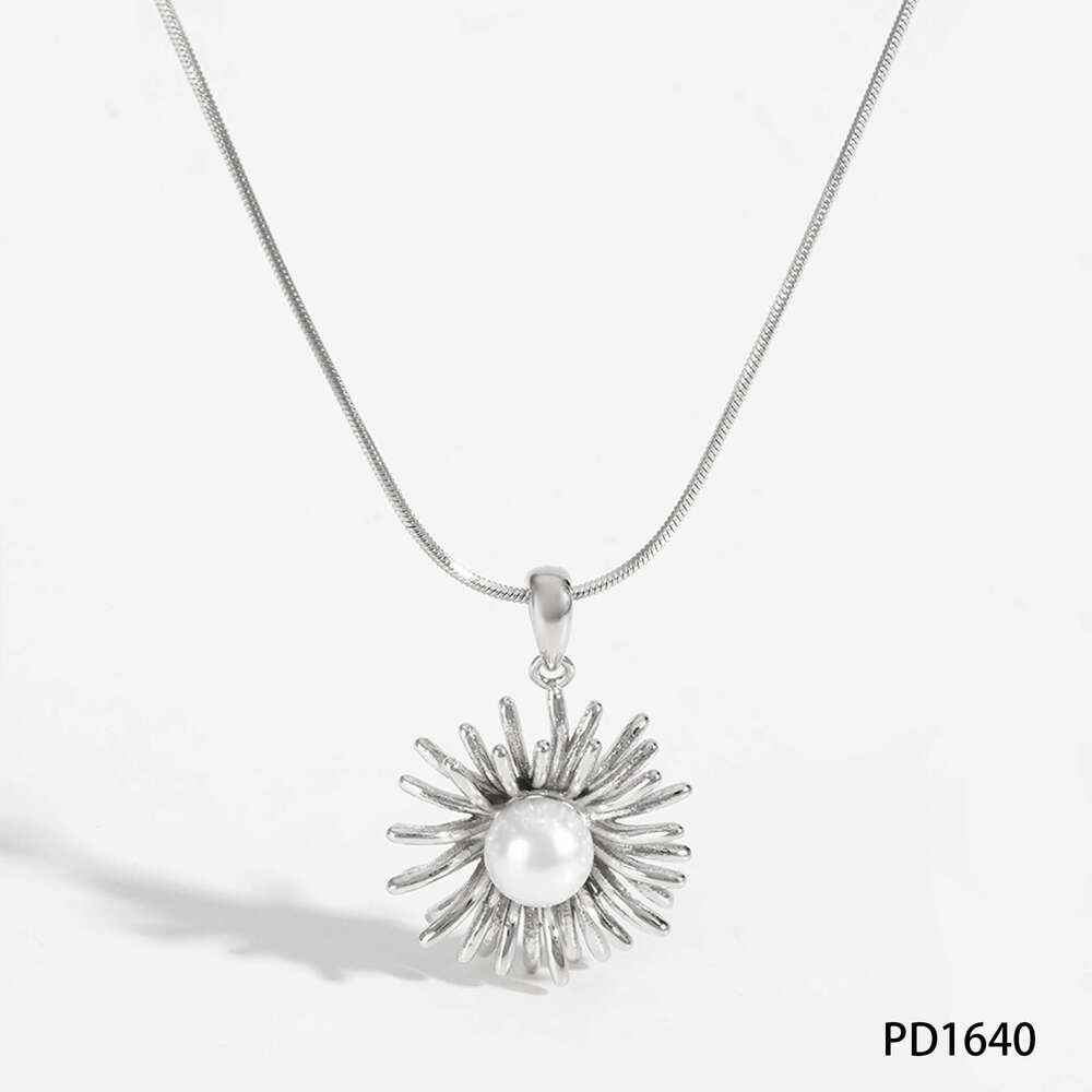 Stainless Steel Fireworks Style Designer Earrings Necklace Gentle French High-Quality Light Pearl Jewelry Set