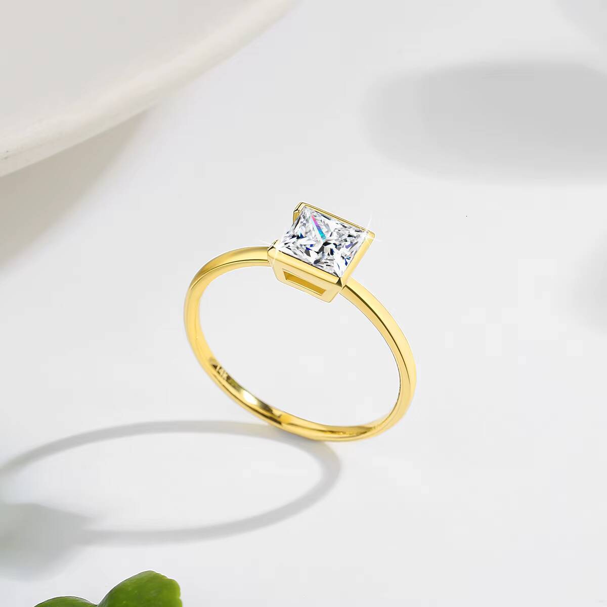 Gold Bijoux Simple Design Woman Classic 5.5mm 1ct Princess Cut Moissanite Ring Engagement Wedding 14K Gold Hollow Ring