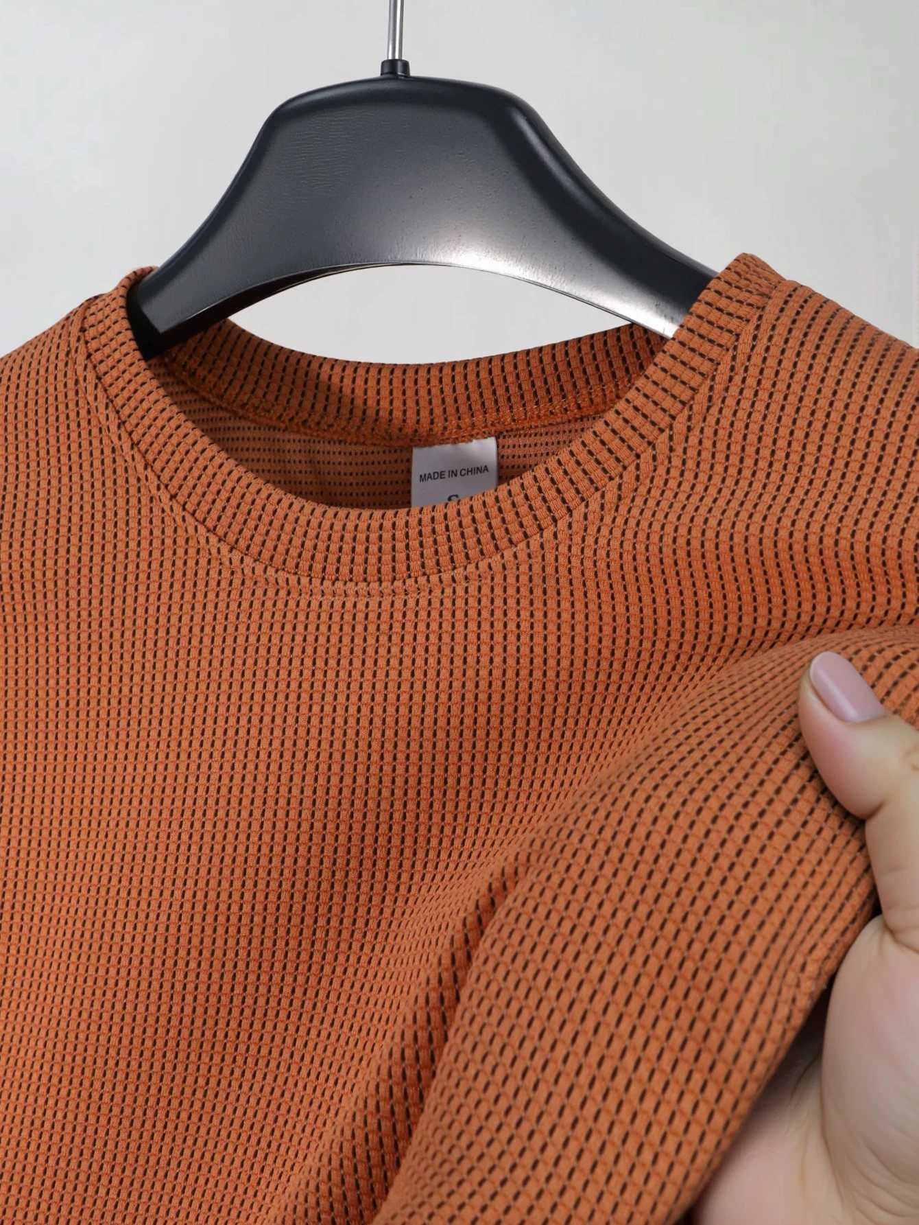 New Summer Waffle Casual Sports Comfortable Breathable Grid Round Neck Short Sleeved T-shirt for Mens Short Sleeved Top Male Y250819