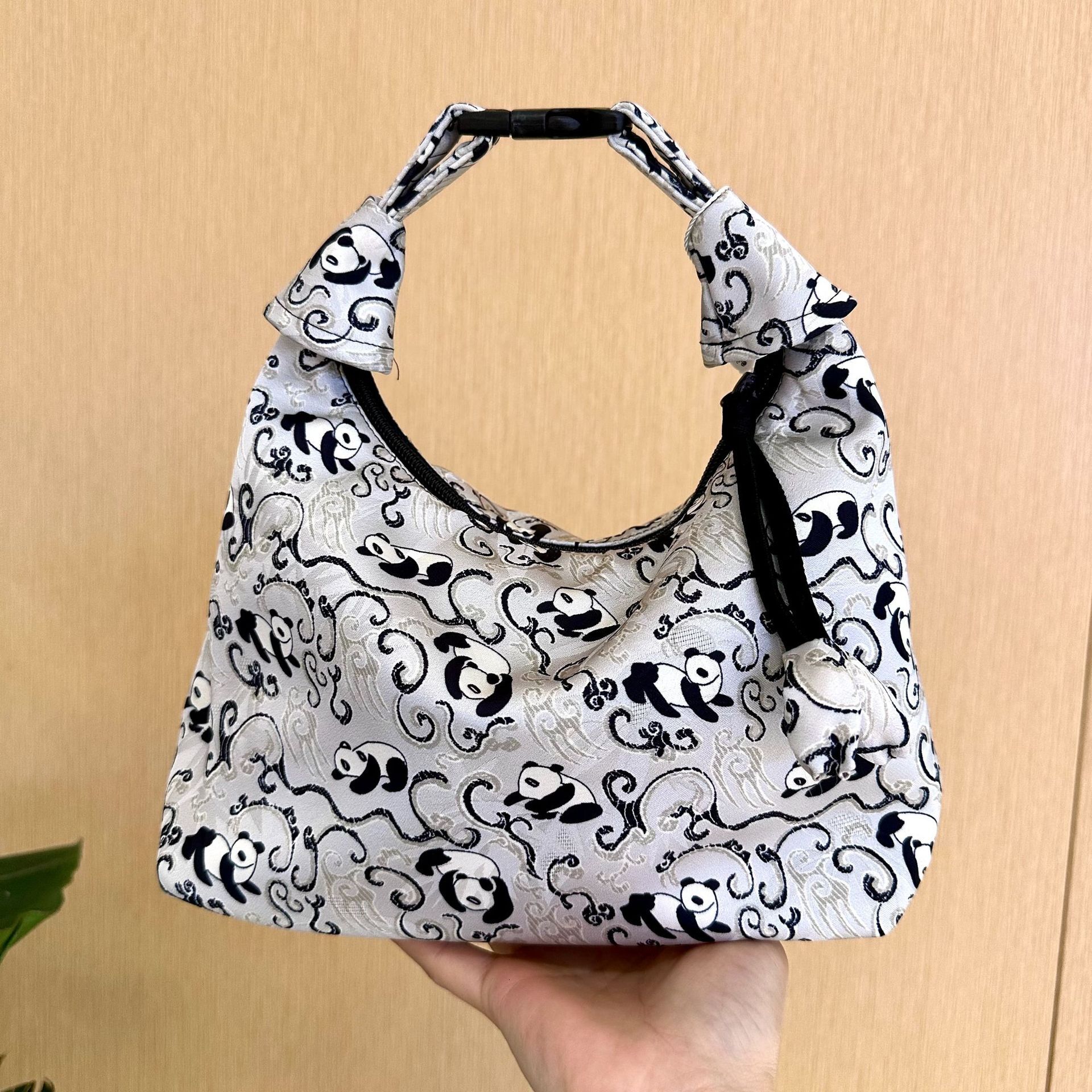 Autumn 2025 auspicious cloud silk crescent shaped crossbody bag Chinese retro trend handbag women's crossbody bag designer bag women's shoul