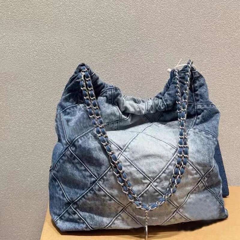 Designer Bag Tote Shoulder Bag Ins Internet Celebrity Same Style Casual Versatile Washed Denim Quilted Chain Trash New Women S