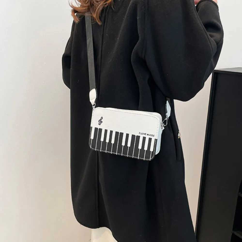 Trendy Vintage Piano Shoulder Bag Crossbody Black Mini Square Bag Fashion Elegent PU Leather Bag Unisex Y250819