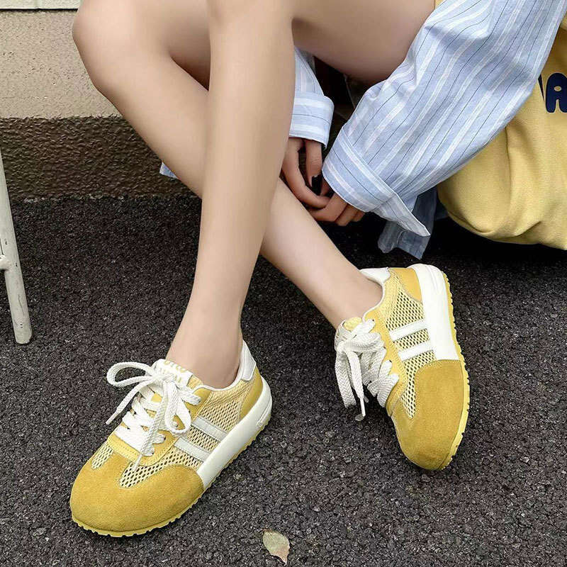 2025 Summer New Mesh Thin German Training Super Popular Breathable Agan Shoes Versatile Thick-Soled White Sneakers for Women